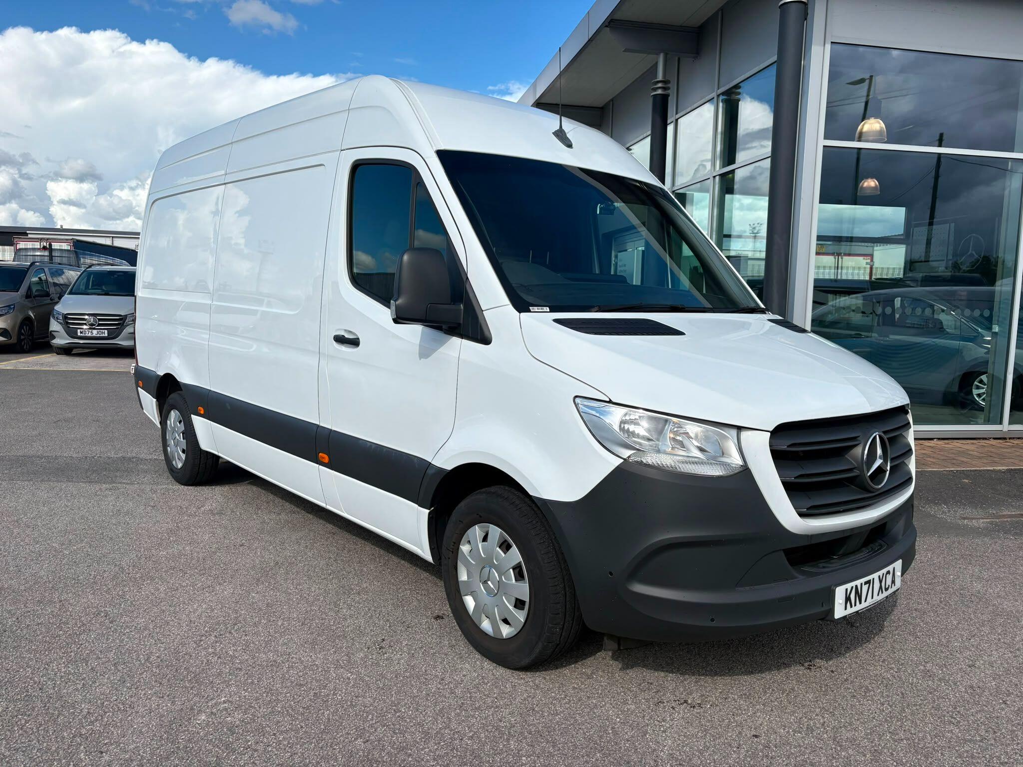 Mercedes-Benz Sprinter